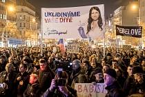 Na pražském Václavském náměstí 15. listopadu protestovali lidé proti premiérovi Andreji Babišovi.