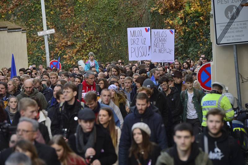 Připomínka událostí 17. listopadu v Praze. Albertov a pochod z něj. 17. listopad 2019