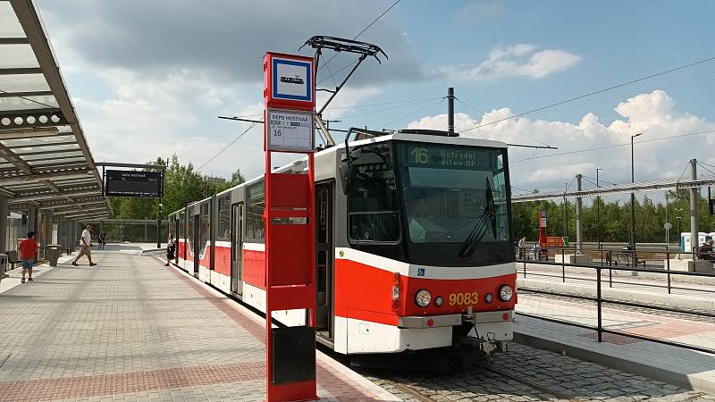 Tramvajová smyčka Depo Hostivař je v provozu.