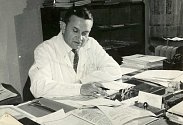 Epidemiolog Karel Raška získal Čestnou Cenu Neuron, in memoriam.