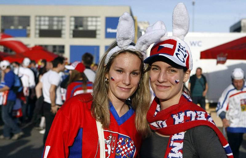 Hokejové utkání mistrovství světa mezi Českou republikou a Kanadou v pražské O2 Areně