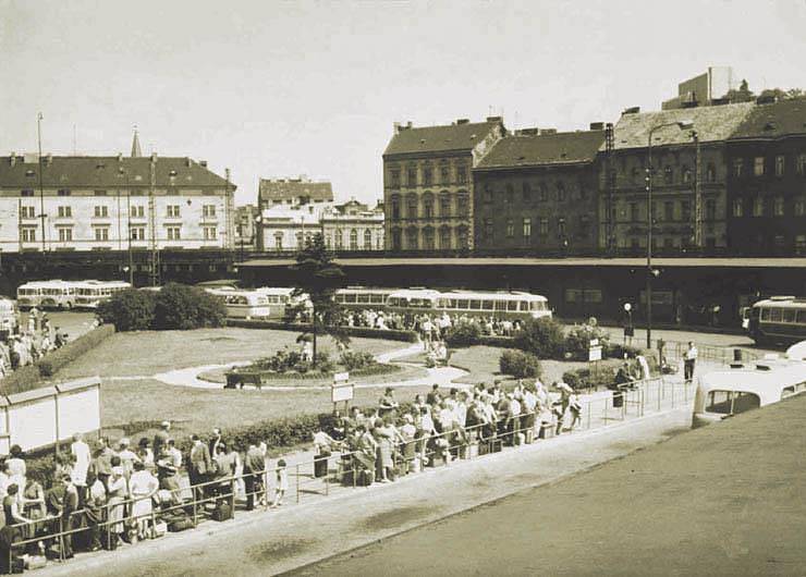 Autobosové nádraží na Florenci slaví 70 let provozu.