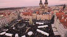 Vánoční trhy na Staroměstském náměstí v roce 2016.