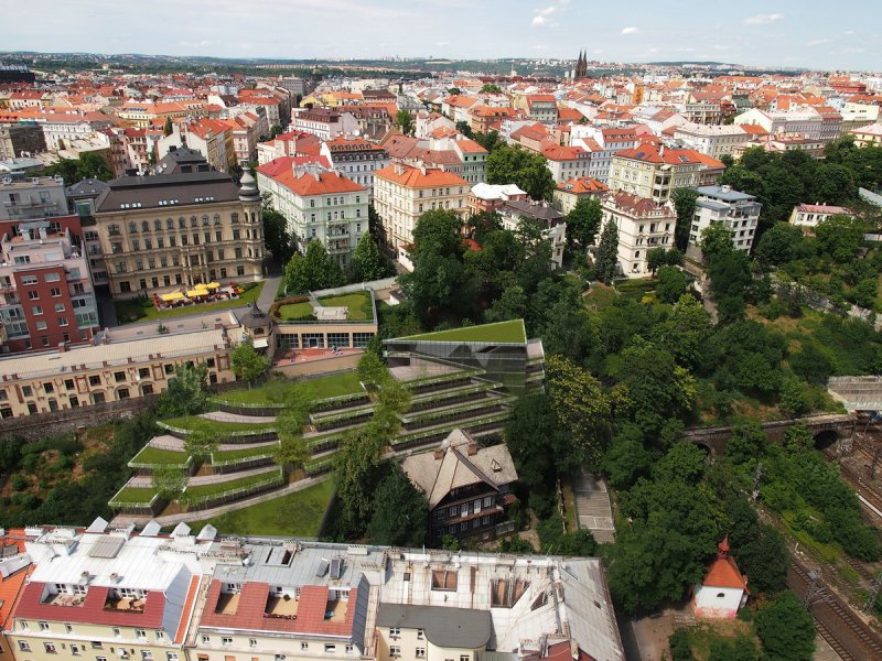 Lidé se bouří proti obestavění chráněné památky - Pražský deník