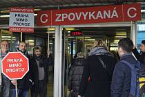 Happenning - Přejmenování stanice metra Budějovická na stanici Zpovykaná.