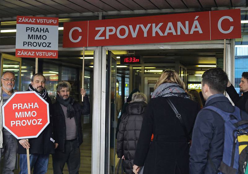 Happenning - Přejmenování stanice metra Budějovická na stanici Zpovykaná.