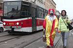 Tramvaj proti AIDS již pojedenácté v pražských ulicích.
