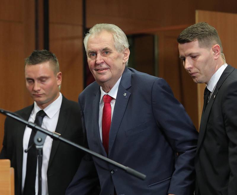 Štáb prezidenta Miloše Zemana v Top hotelu Praha. Prezident Miloš Zeman obhájil.