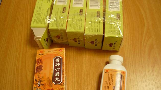 Dovozcům čínských léků hrozí pletky s inspekcí