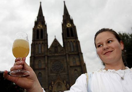 Vinohradské vinobraní začalo v pátek na náměstí Míru.