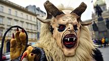 Krampusáci v Praze.