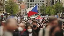 Demonstrace 'Hrad za hranou, republika v ohrožení' na Václavském náměstí v Praze.