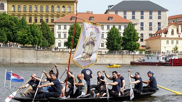 Svatojánské slavnosti Navalis v Praze 14. května 2022.