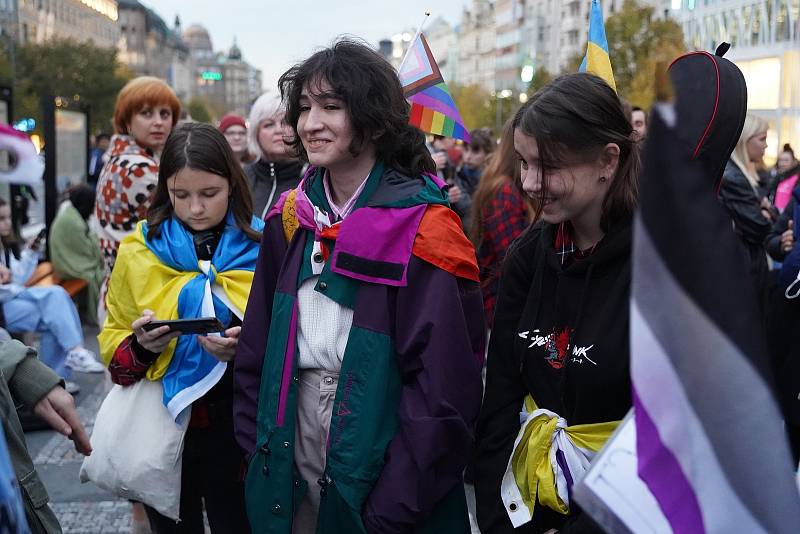 Z demonstrace Společně proti nenávisti k uctění památky obětí střeleckého útoku v Bratislavě