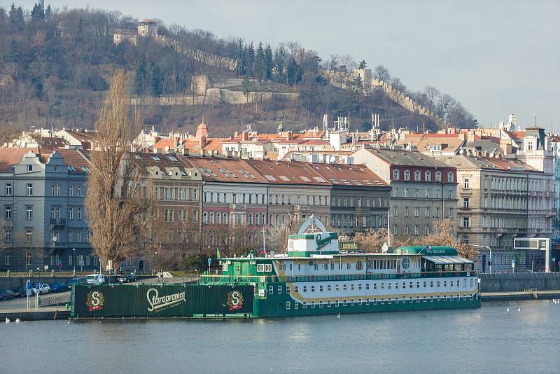 Pražské náplavky.