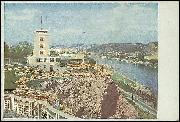 Dobová pohlednice z roku 1931 s Barrandovskými terasami od inženýra a podnikatele Václava Marii Havla, otce prezidenta Havla.