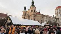 Vánoční trhy na Staroměstském náměstí v roce 2016.