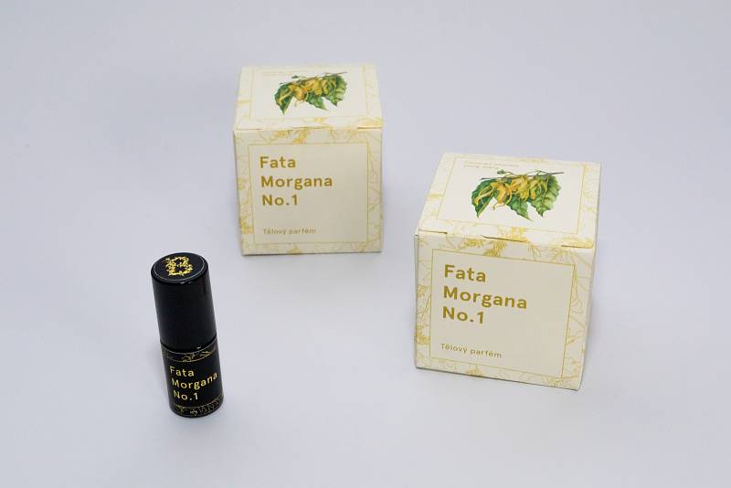 Speciální parfém Fata Morgana No. 1 v pražské botanické zahradě.