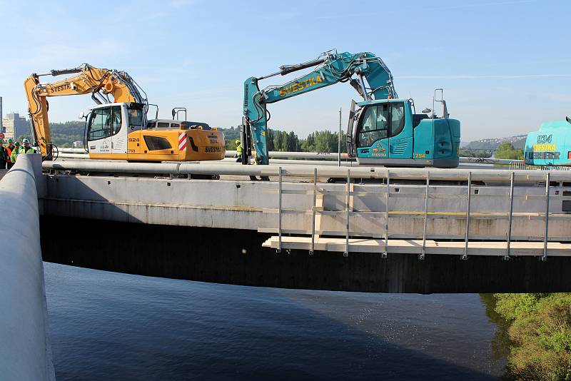 Barrandovský most - začátek oprav.