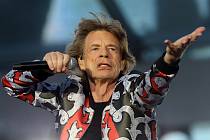 Koncert skupiny Rolling Stones na letišti v Letňanech 4. července 2018.