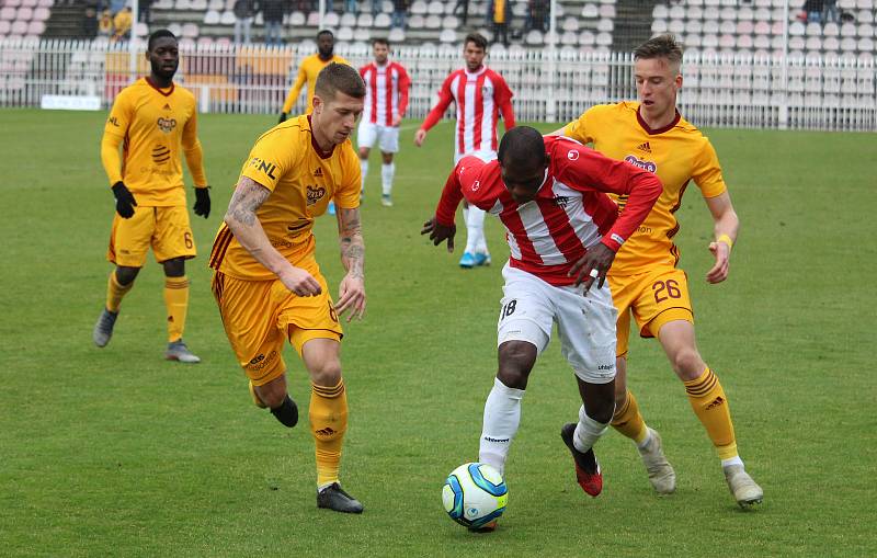 17. kolo FNL: Viktoria Žižkov - Dukla Praha 5:2 (2:2).