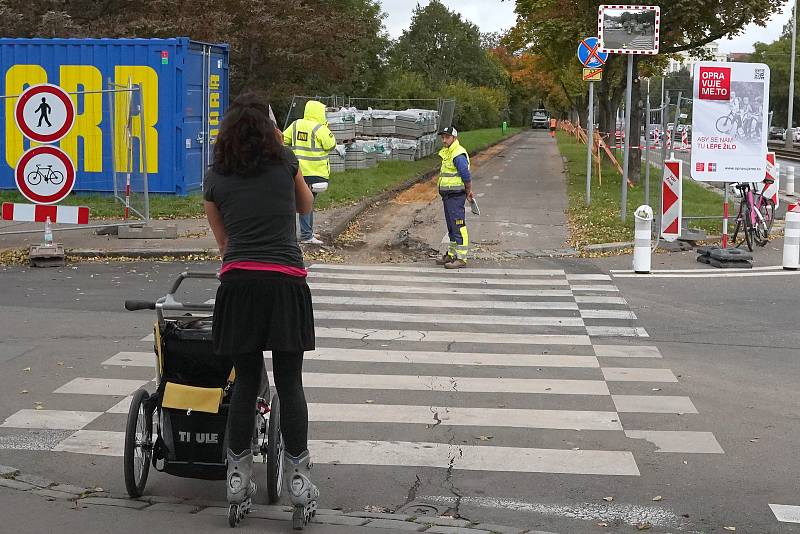 Revitalizace cyklotrasy v úseku Podolská vodárna - plavecký bazén Podolí.