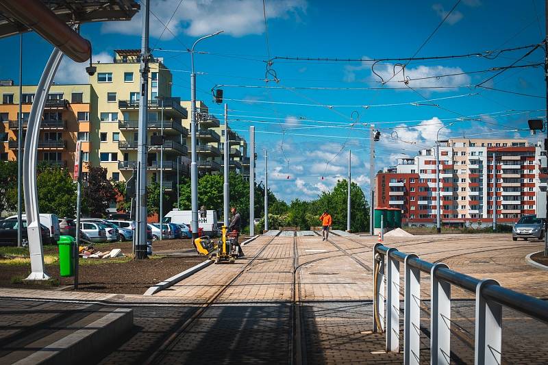 DPP zahájí druhou etapu rekonstrukce tramvajové tratě v Nádražní ulici, zavede ostrovní provoz tramvají mezi Barrandovem a Hlubočepy.