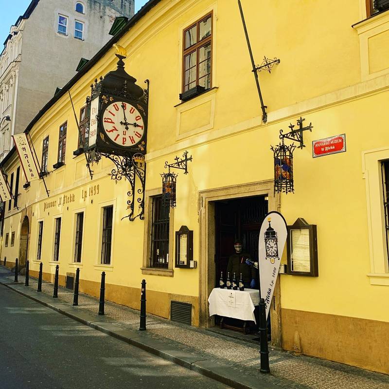 Pivovar U Fleků v centru Prahy. 