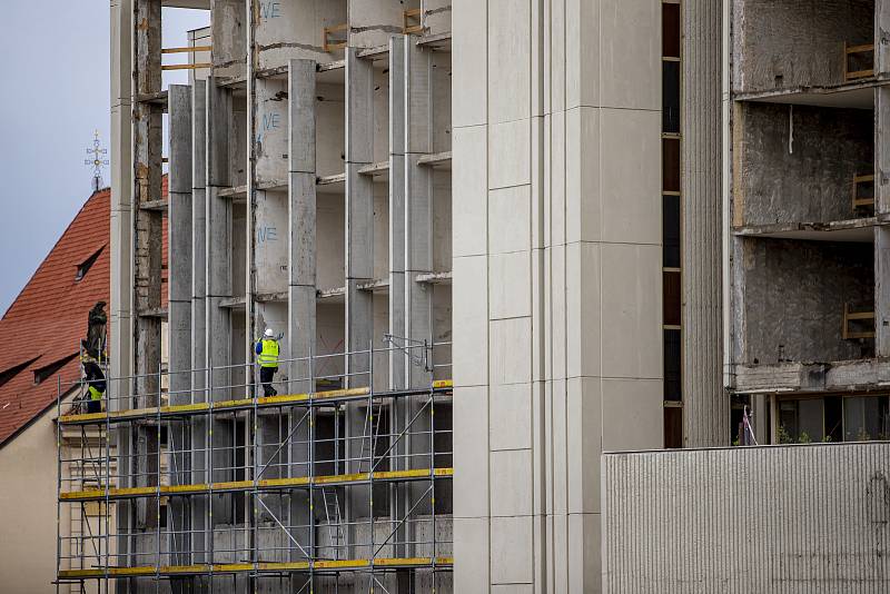 Rekonstrukce hotelu InterContinental 25. května 2021 v Praze.