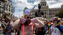 Pochod Prague Pride prošel 11. srpna centrem Prahy.