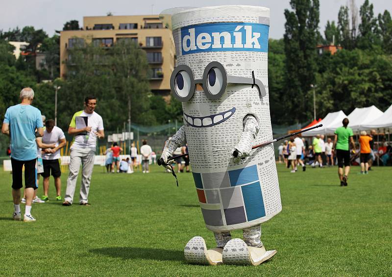 Sportovní hry seniorů České republiky 2017 na stadionu mládeže na Kotlářce.