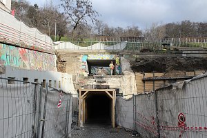 Žižkovský tunel se na dva týdny uzavře.