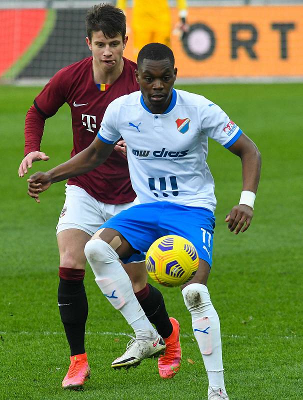 Osmifinále MOL Cupu: Sparta - Baník 1:0.