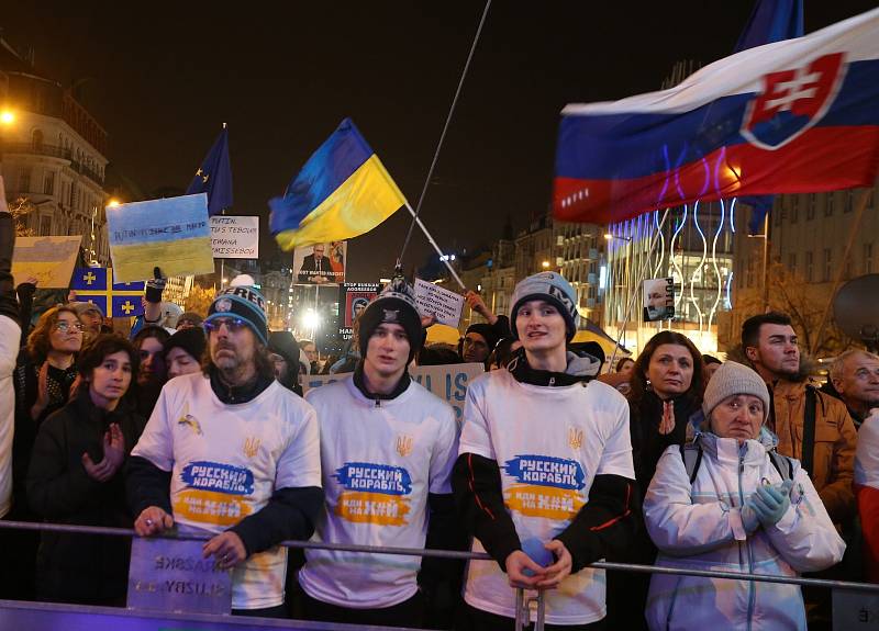 Z demonstrace na Václavském náměstí 4. března 2022.