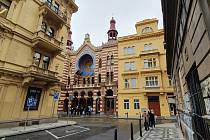 Synagogy v Praze nemají žádná zvláštní bezpečnostní opatření.