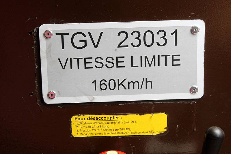 Z briefingu Správy železnic a francouzských státních drah SNCF k příjezdu francouzského vysokorychlostního vlaku TGV na Hlavní nádraží v Praze.