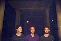 Brooklynská alternativní rocková skupina The Antlers.