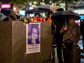 Lidé si na Václavském náměstí v Praze připomínali nedožité 80. narozeniny Václava Havla