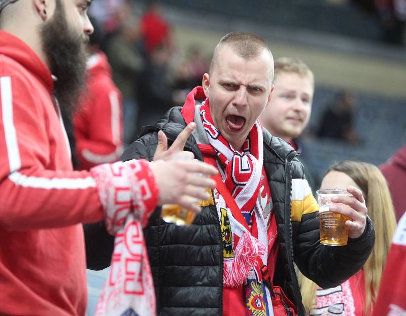 Sparťané ve třetím finále podlehli doma Třinci 2:3.