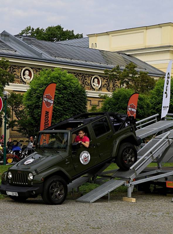 Spanilá jízda v rámci Prague Harley Days 2016.