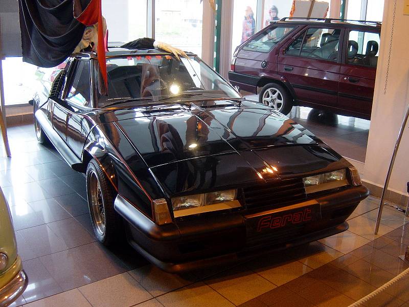 Slavný návrh sportovního vozu známého jako Ferat se přes zájem veřejnosti a pochvale západních médii nezačal nikdy sériově vyrábět.
