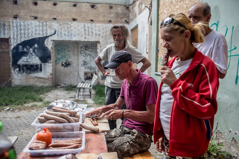 Piknik pro lidi bez domova proběhl 16. srpna v Praze.