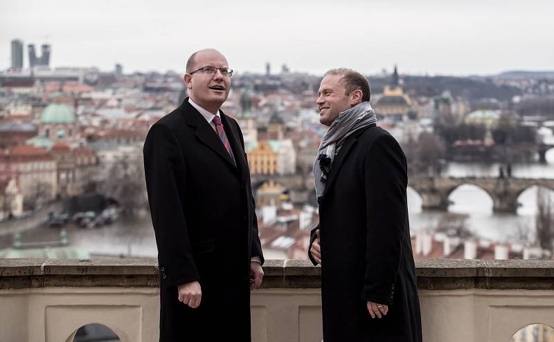 Premiér Bohuslav Sobotka přivítal v Praze maltského premiéra Josepha Muscata.