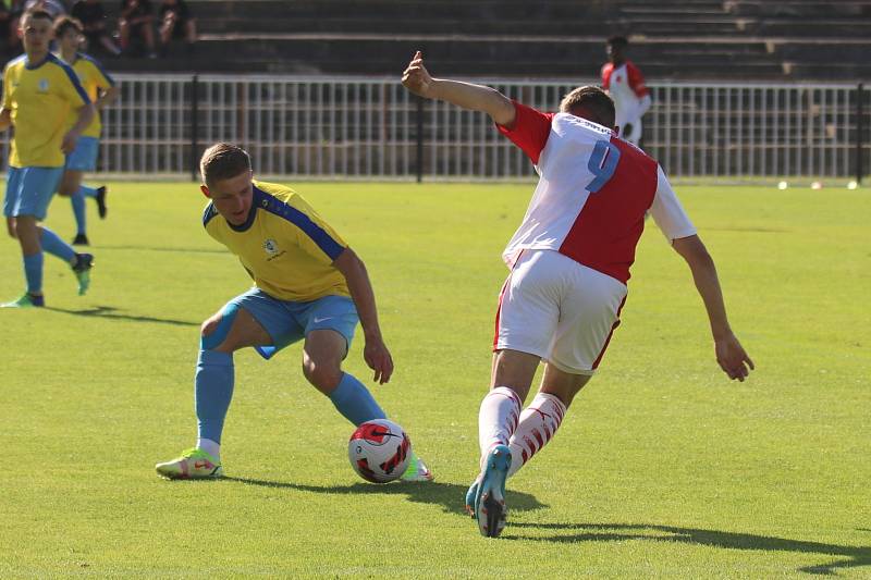 Rezerva Slavie vyhrála předehrávku 30. kola na hřišti rakovnického SK 2:0.