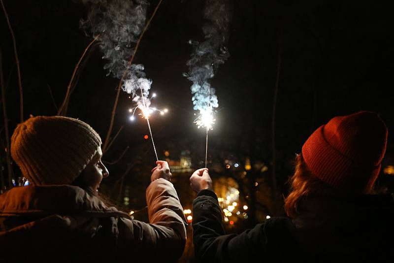 Nový rok 2022 v Praze - Letenské sady a Václavské náměstí.