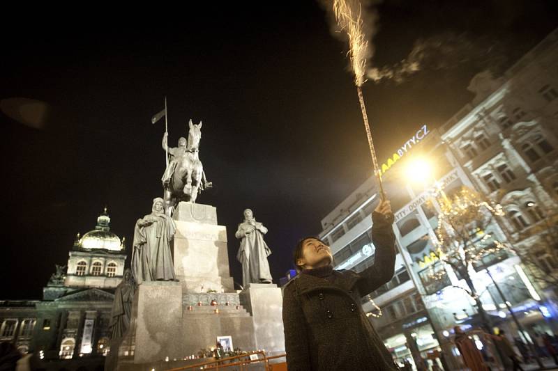 Silvestrovská noc si vyžádala dva životy, byla jako obvykle rušná