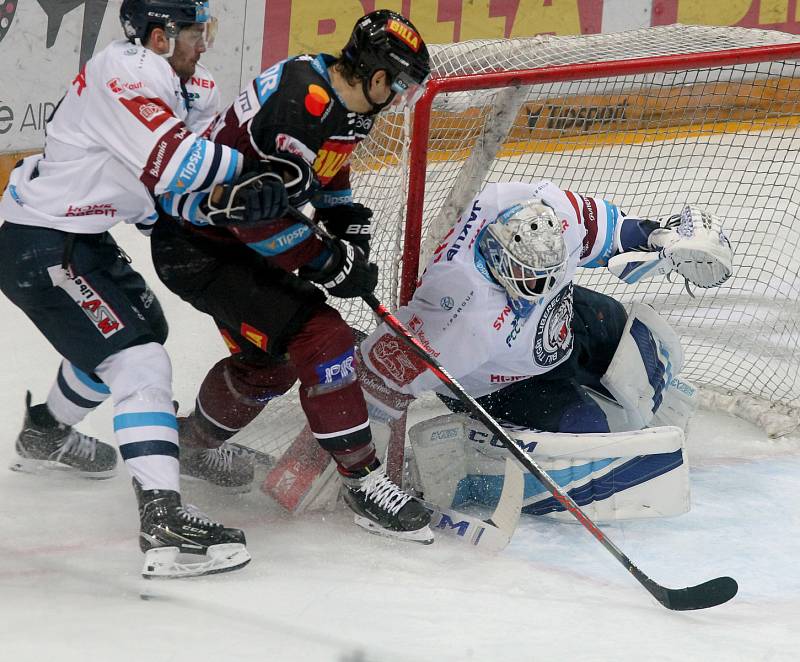 Druhý zápas semifinále play off Tipsport extraligy: HC Sparta - Bílí tygři Liberec 1:3