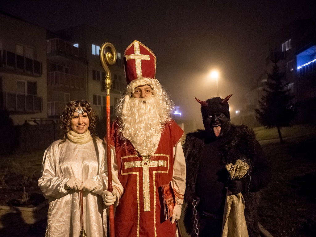 V předvečer svátku sv. Mikuláše dostanou děti nadílku - Pražský deník