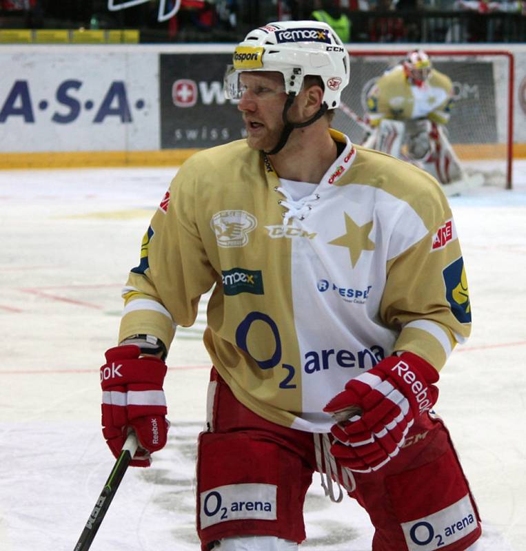 Dohrávka 16. kola hokejové extraligy: HC Slavia Praha - HC ČSOB Pojišťovna Pardubice 1:6 (0:2, 0:4, 1:0).