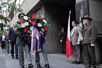 Vzpomínková akce k připomenutí památky obětí okupace na území Československa v roce 1968 u Českého rozhlasu.